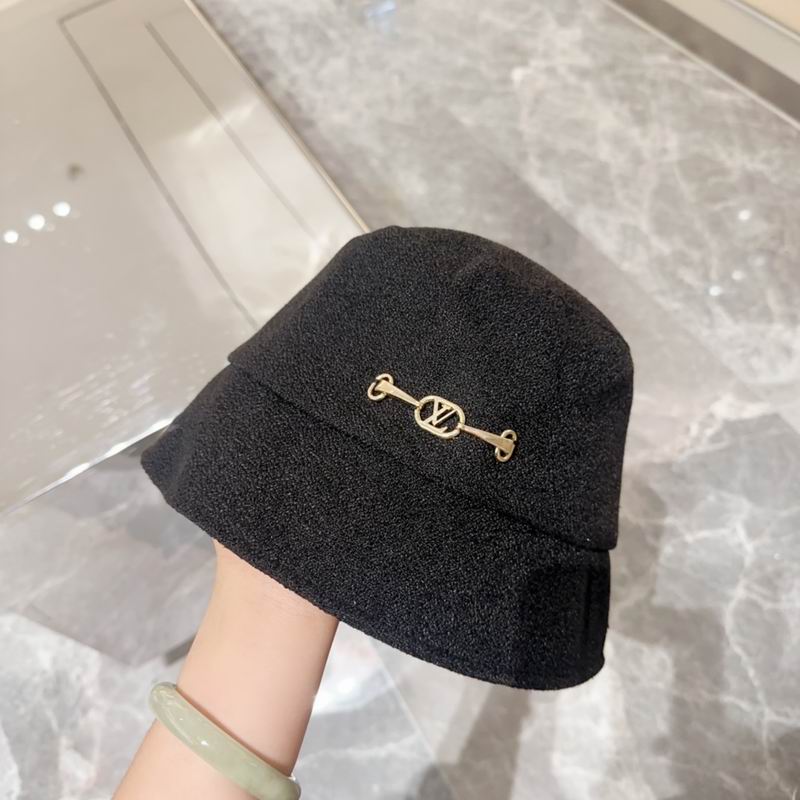 LV hat (136)